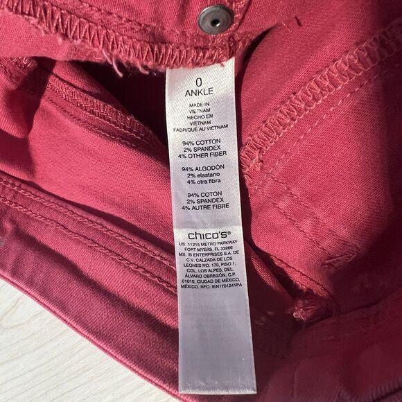 Chico's Perfect Stretch 6 Pull On Slim Leg Cropped Ankle Pants Detail Hem Boho - Picture 5 of 10